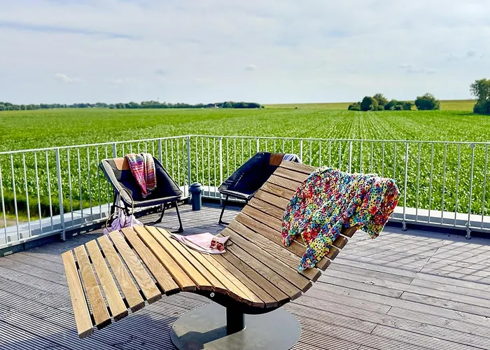 Steernkieker- Traumhafte Mit Zwei Dachterrassen Tossens